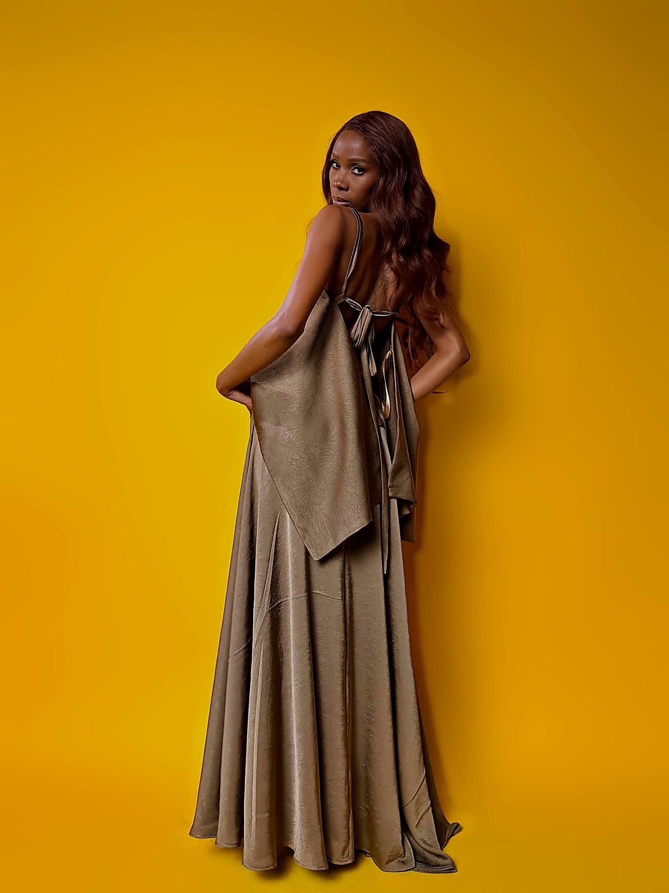 Back view of the olive crushed silk layered set